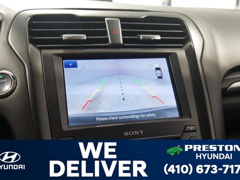 Used 2020 Ford Fusion Energi Titanium image 22