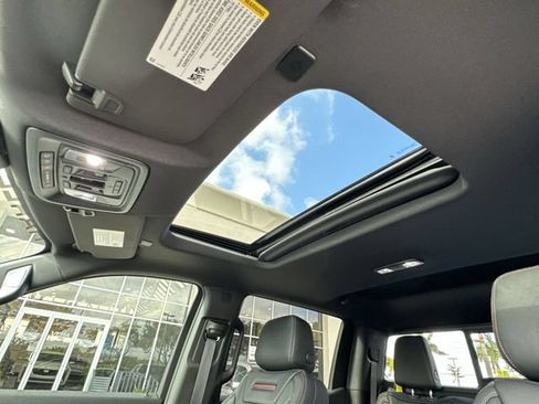 New 2026 GMC Sierra 1500 AT4 w/ AT4 Premium Package AWD/4WD image 30