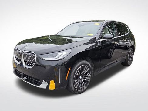 Certified 2025 BMW X3 xDrive30i w/ Premium Package AWD/4WD image 1