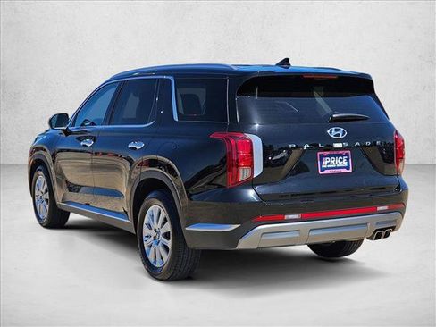 Used 2025 Hyundai Palisade SEL FWD image 8