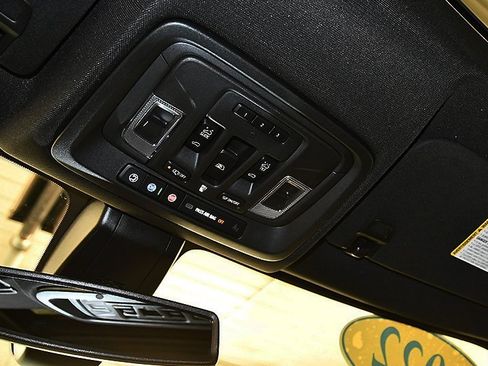 Used 2022 Chevrolet Silverado 3500 High Country w/ Safety Package II image 28