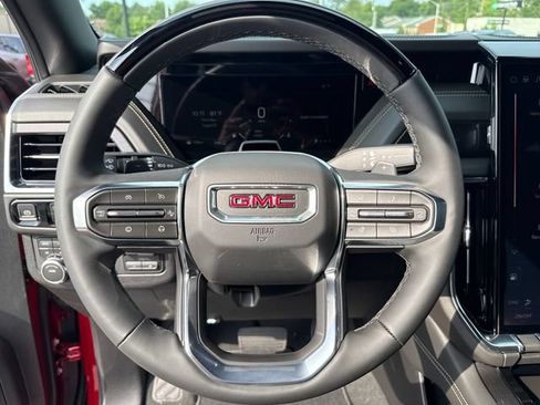 New 2026 GMC Yukon Elevation w/ Elevation Premium Package AWD/4WD image 17