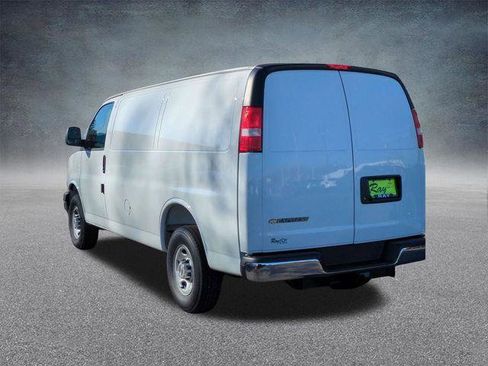 New 2026 Chevrolet Express 2500 w/ Driver Convenience Package image 6