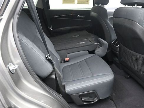 Used 2018 Kia Sorento L FWD image 24
