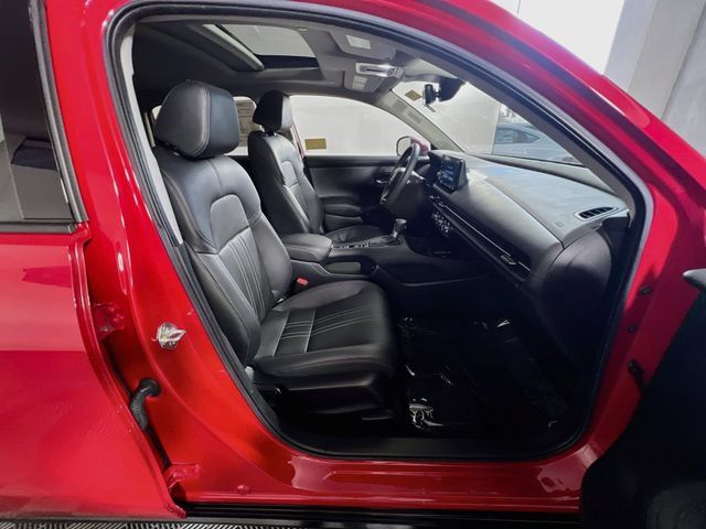 Used 2024 Honda HR-V EX-L image 30