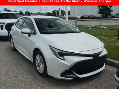 Used 2025 Toyota Corolla SE w/ SE Package