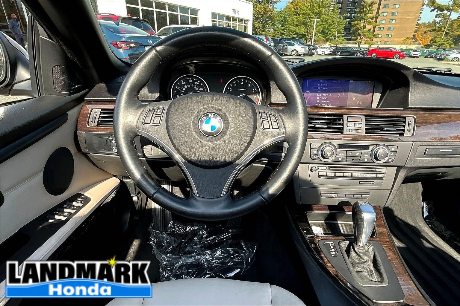 Used 2012 BMW 335i Convertible RWD image 5