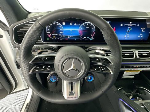 New 2026 Mercedes-Benz GLS 63 AMG 4MATIC image 11