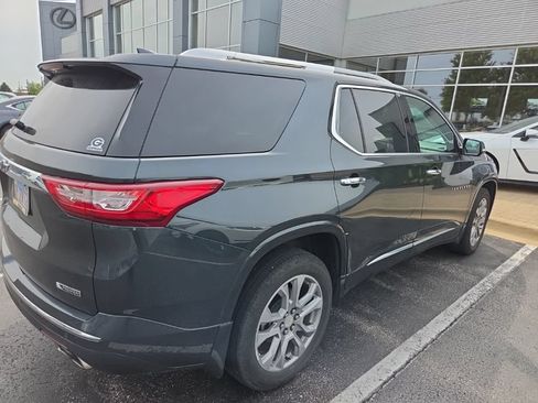 Used 2018 Chevrolet Traverse Premier w/ LPO, Floor Liner Package AWD/4WD image 4