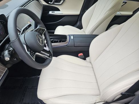 Certified 2025 Mercedes-Benz E 350 Sedan image 5