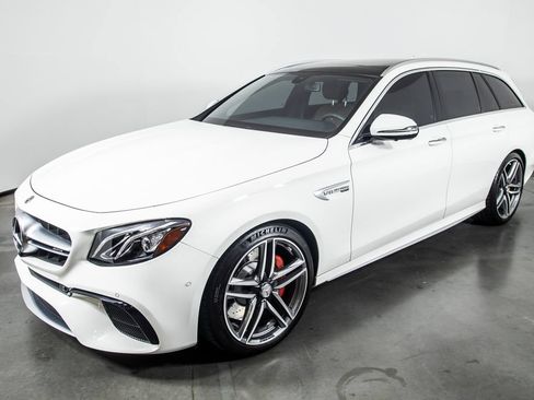 Used 2020 Mercedes-Benz E 63 AMG S image 1