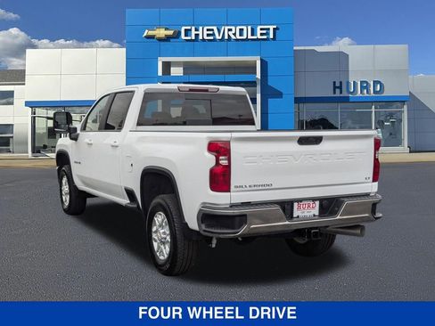 New 2026 Chevrolet Silverado 3500 LT image 6