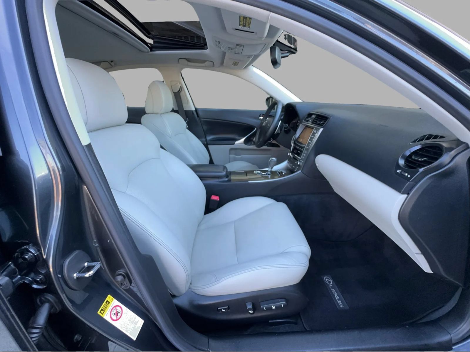 Used 2009 Lexus IS 250 RWD image 35