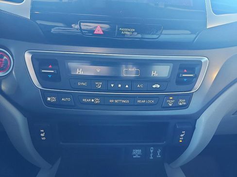 Used 2017 Honda Pilot EX-L image 25
