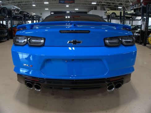 Used 2023 Chevrolet Camaro ZL1 RWD image 4