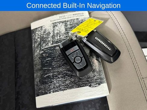 Used 2023 Ford Bronco Wildtrak image 29