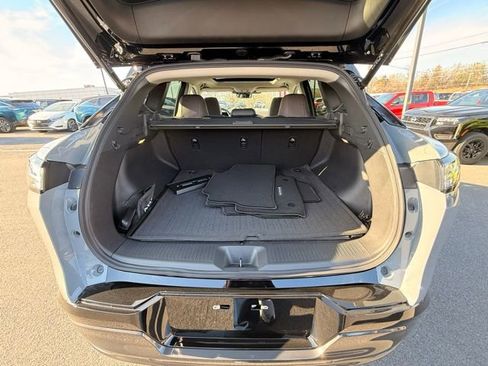 New 2026 Nissan Murano Platinum w/ Cargo Package image 17