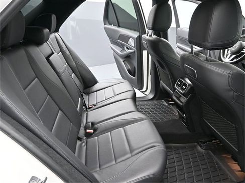 Used 2020 Mercedes-Benz GLE 350 image 25