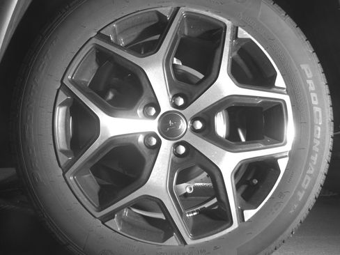 Used 2025 Jeep Compass Limited image 14