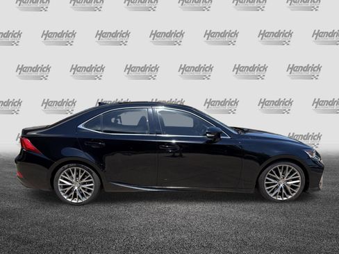 Used 2018 Lexus IS 300 AWD w/ Comfort Package image 11