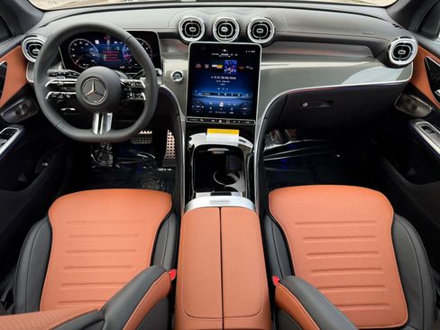 New 2026 Mercedes-Benz GLC 300 GLC 300 image 12