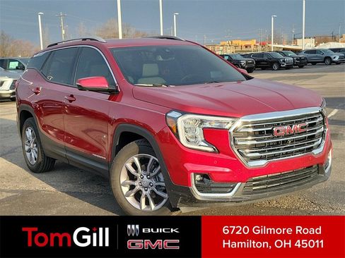 Used 2024 GMC Terrain SLT w/ Tech Package image 1