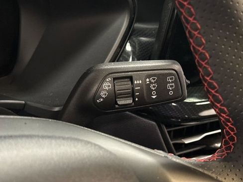 Used 2025 Ford Escape ST-Line w/ Tech Pack #1 FWD image 20