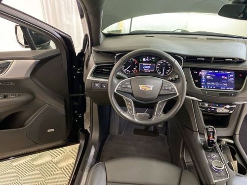 Used 2023 Cadillac XT5 Premium Luxury image 34