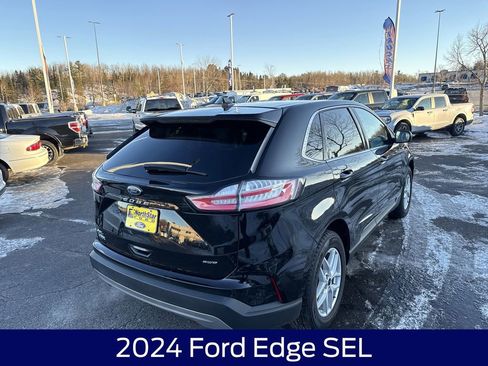 Used 2024 Ford Edge SEL image 7