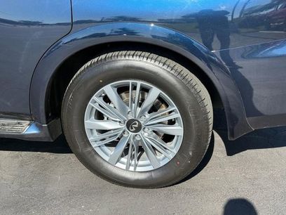 Used 2024 INFINITI QX80 Luxe