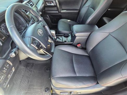 Used 2024 Toyota 4Runner TRD Off-Road Premium w/ Off Road Premium Plus Package image 15
