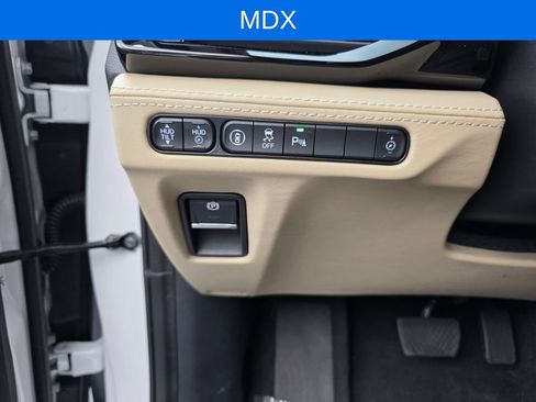Used 2024 Acura MDX SH-AWD w/ Advance Package image 26