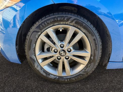 Used 2018 Hyundai Elantra Value Edition FWD image 14