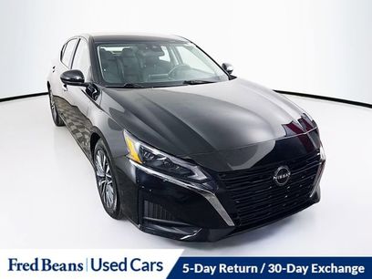 Used 2024 Nissan Altima 2.5 SV