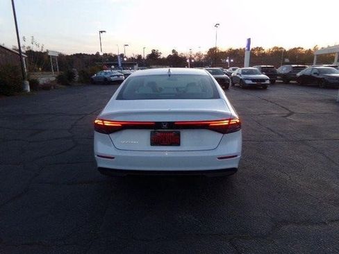 New 2025 Honda Accord LX image 6