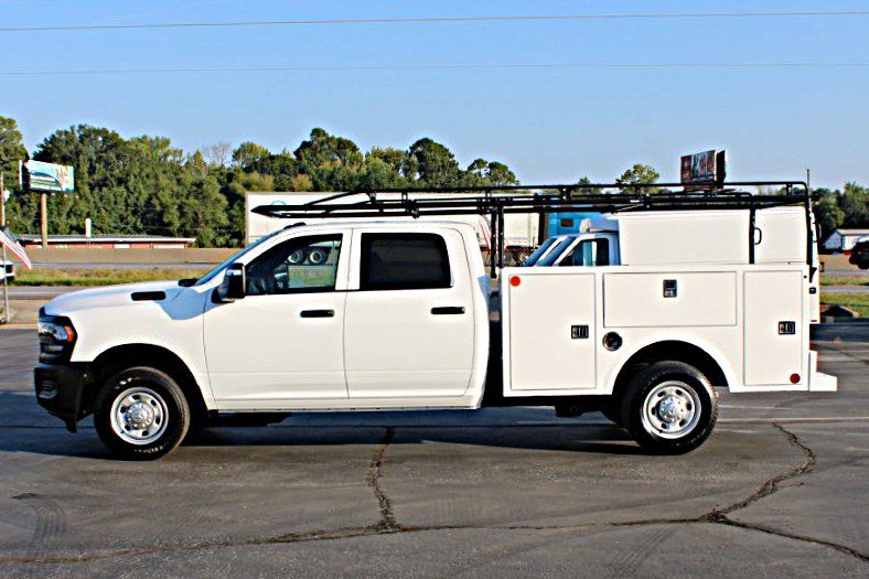 Used 2024 RAM 2500 Tradesman RWD image 6