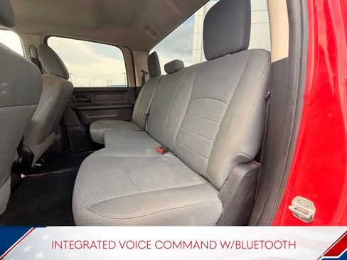 Used 2018 RAM 2500 Tradesman w/ Chrome Appearance Group AWD/4WD image 10