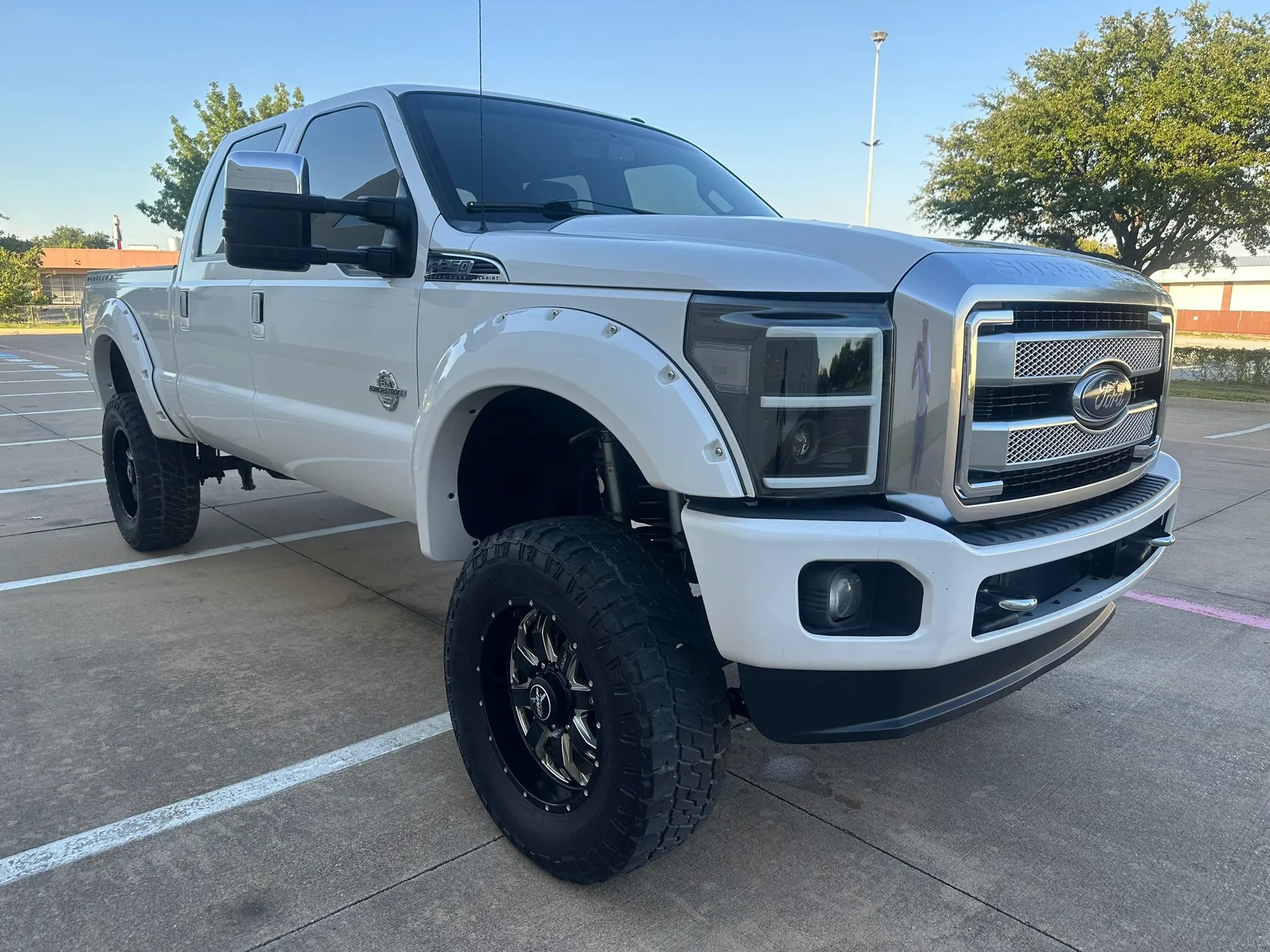 Used 2014 Ford F250 Platinum AWD/4WD image 5