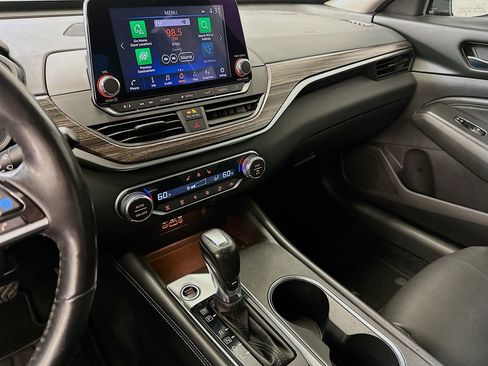 Used 2019 Nissan Altima 2.5 SL FWD image 26