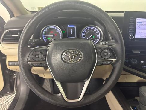 Used 2023 Toyota Camry LE FWD image 3