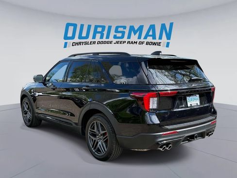 Used 2025 Ford Explorer ST w/ Sun And Sound Package AWD/4WD image 4