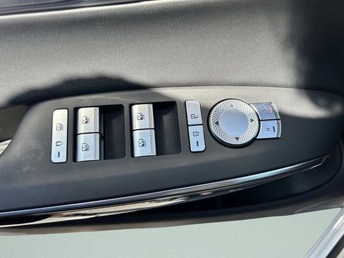 Used 2025 Genesis GV70 2.5T image 23