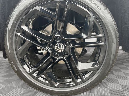 New 2026 Volkswagen Tiguan SE R-Line AWD/4WD image 29