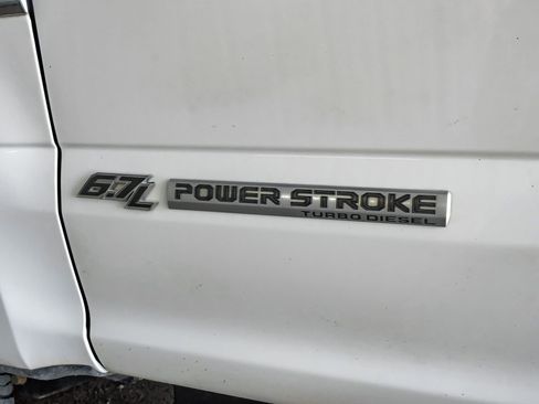 Used 2020 Ford F350 Lariat w/ Lariat Ultimate Package AWD/4WD image 54