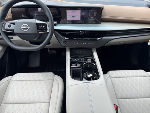 New 2026 Nissan Murano Platinum AWD/4WD image 16