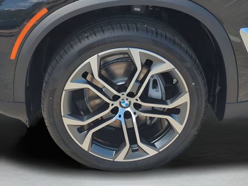 Used 2026 BMW X5 xDrive40i AWD/4WD image 31