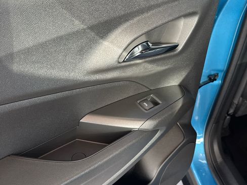 New 2026 Chevrolet Trax LT w/ Driver Confidence Package image 28