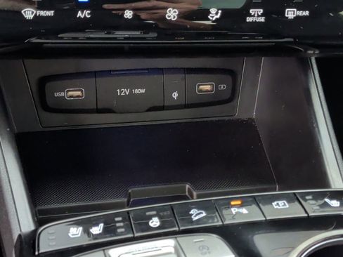Used 2024 Hyundai Tucson Limited AWD/4WD image 30