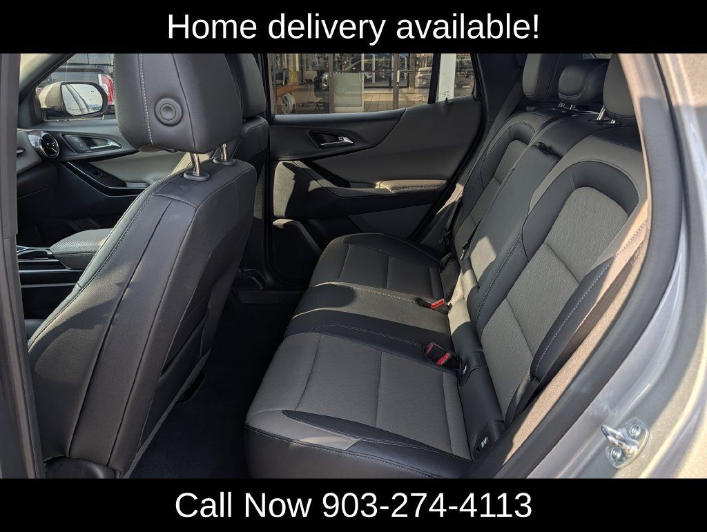 Used 2025 Chevrolet Equinox LT w/ Convenience Package II FWD image 28
