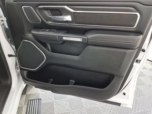 Used 2023 RAM 1500 Laramie AWD/4WD image 36